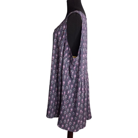 Torrid Size 3 Tunic Top Sleeveless Mandala Print Georgette Hi Lo Tapered Hem - Picture 2 of 7